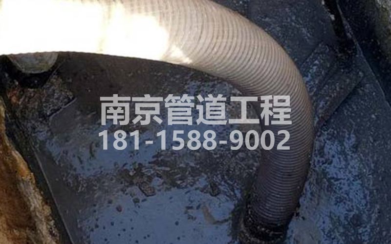 213三官村抽粪