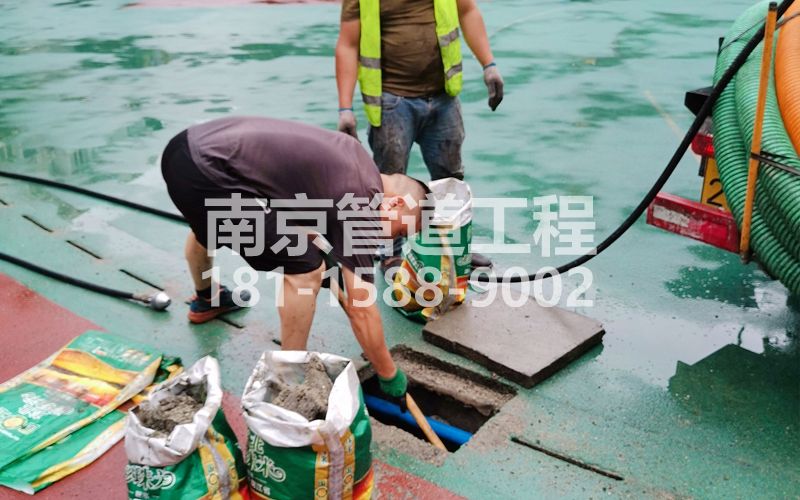 三官村管道清淤