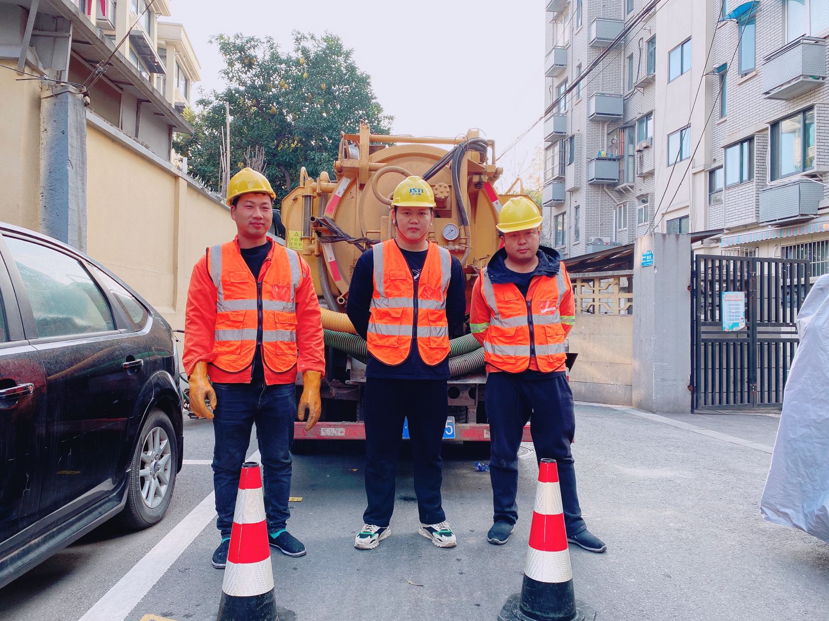 三官村南京某小区管道清淤检测施工